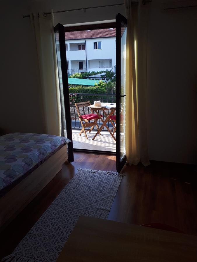 Apartment Bozac Rovinj Exterior photo